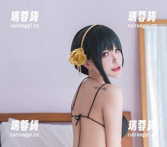 无圣光？怕什么！花リリ(Plant Lily)的水手服依然让人着迷